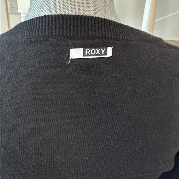 Nwt. Roxy sweater - Picture 6 of 8